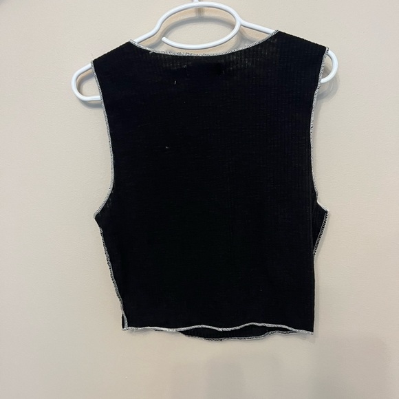 Princess Polly Size 2 Black Tank Top with white trim - Picture 2 of 2